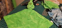 Load image into Gallery viewer, Mr. Grinch Blanket
